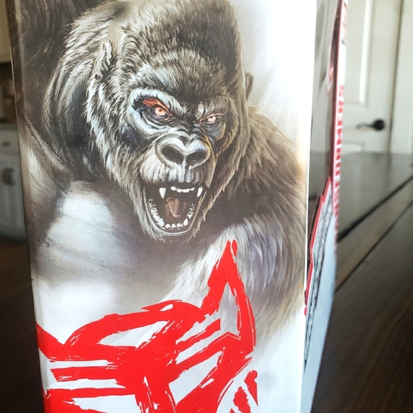 Transformers Netflix War for Cybertron Optimus Primal and Rattrap. - Picture 2 of 4